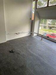 Holland Road Shopping Centre (D10), Retail #594035621